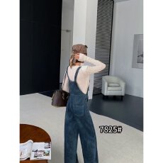 批发档口上新 2026年春秋新款女装休闲复古<b class='q'>背带裤</b>高腰阔腿长裤
