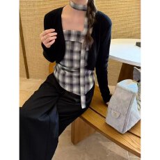 批发档口上新 2026年<b class='q'>春</b>秋新款女装格纹吊带针织开衫阔腿裤三件套
