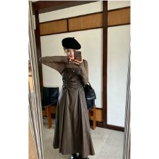 批发档口上新 2026年新款女装皮质吊带连衣裙修身收腰抽绳褶皱A字<b class='q'>裙摆</b>