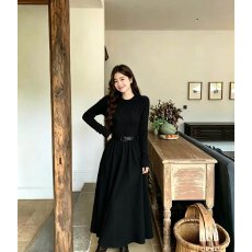 批发档口上新 2026年秋季新款女装针织拼接连衣裙长袖圆领收腰A字<b class='q'>裙摆</b>