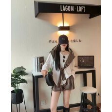 批发档口上新 2026年夏季新款女<b class='q'>装</b>三件套休闲宽松长袖上衣短<b class='q'>裤</b>披肩