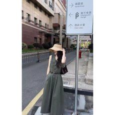 批发档口上新 2026年夏季新款女装工装风V领无袖连衣裙高腰大摆裙长裙