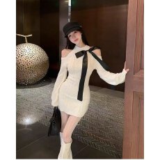批发档口上新2026年季节新款女装修身半高领露肩绞花针织<b class='q'>连衣裙</b>蝴蝶结