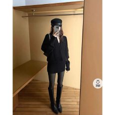 批发档口上新 2026年季节新款女装针织开衫短裙套装两件套V领宽松显瘦