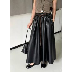 批发档口上新 2026年秋季新款高腰A字大摆蛋白皮半身长裙女装松紧腰