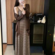 批发档口上新 2026年秋季新款女<b class='q'>装</b>宽松<b class='q'>百搭</b>针织开衫两件套