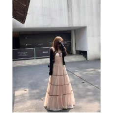 批发档口上新 2026春季新款女装<b class='q'>甜美</b>蕾丝吊带<b class='q'>连衣裙</b>蛋糕裙波点V领