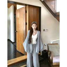 批发档口上新 2026年秋季新款<b class='q'>女</b>装针织开衫三件套阔腿裤蕾<b class='q'>丝</b>吊带<b class='q'>背心</b>