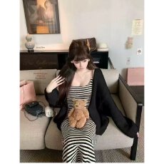 批发档口上新 2026年春季新款女士针织两件套吊带<b class='q'>连衣裙</b>开衫套装