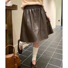 批发档口上新 2026年新款女装A字伞裙松紧腰拼接皮裙半身裙中长款<b class='q'>百搭</b>