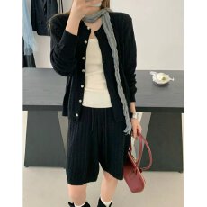 批发档口上新 2026年秋季新款女<b class='q'>装</b>绞花针织开衫短<b class='q'>裤</b>套<b class='q'>装</b>休闲<b class='q'>百搭</b>