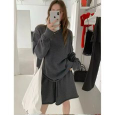 批发档口上新 2026年秋季新款女针织套<b class='q'>装</b>圆领长袖宽松短<b class='q'>裤</b>休闲两件套