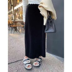 批发档口上新 2026年法式复古高腰丝绒半身长裙女秋<b class='q'>冬</b>新款后开叉百搭