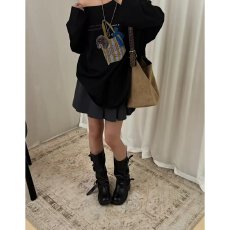 批发档口上新 2026年春秋季新款女装宽松落肩长袖<b class='q'>T</b><b class='q'>恤</b>大圆领印花上衣