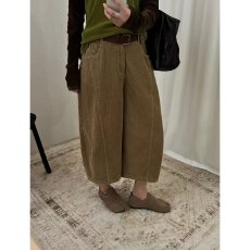 批发档口上新 2026年秋<b class='q'>冬</b>新款女士高腰宽松直筒灯芯绒阔腿裤休闲长裤