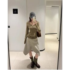 档口上新 2026年夏季新款女士修身深V领半开襟长袖上衣十字绣T恤