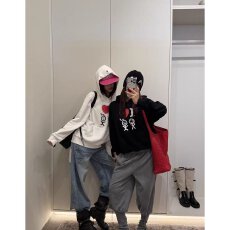 批发档口上新 2026年夏季新款<b class='q'>女</b>士连帽卫衣宽松落肩长袖套头印花上衣