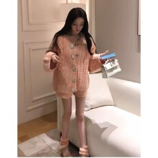 批发档口上新 2026年春季新款<b class='q'>女士</b>针织套装绞花编织开衫外套配<b class='q'>短裤</b>