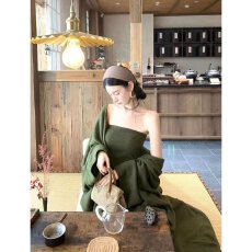 批发档口上新 2026春秋新款女装针织<b class='q'>连衣裙</b>抹胸<b class='q'>一字领</b>长裙披肩两件套