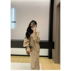 批发档口上新 2026春秋季女装针织三件套宽松慵懒开衫背心长裙套装
