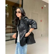 批发档口上新 2026年春秋季女装翻领单排扣四个口袋<b class='q'>长袖</b>皮夹克<b class='q'>外套</b>