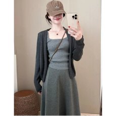 批发档口上新 2026年秋季新款<b class='q'>女</b>装针织开衫吊带背心半<b class='q'>身长</b>裙<b class='q'>三件</b>套