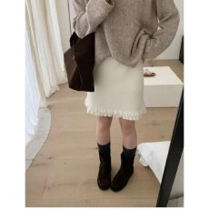 批发档口上新 2026年秋冬新款女装针织<b class='q'>半身裙</b>木耳边A<b class='q'>字</b><b class='q'>裙</b>百搭中短<b class='q'>裙</b>