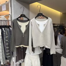 批发档口上新 2026年春秋新款女装假两件针织开衫<b class='q'>修身</b>长袖V领毛衣<b class='q'>外套</b>