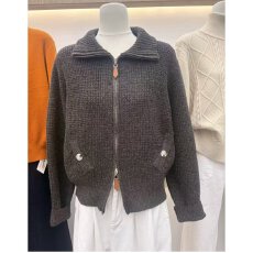 批发档口上新 2026年秋季新款女装宽松<b class='q'>短款</b>翻领拉链针织<b class='q'>开衫</b>毛衣