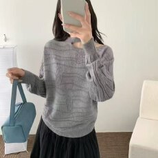 批发档口上新 2026年春秋季新款女装宽松落肩斜肩露肩长袖针织衫<b class='q'>毛衣</b>