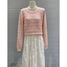 批发档口上新2026年<b class='q'>夏</b>季新款女装粉色圆领珍珠装饰长袖针织衫薄款毛衣
