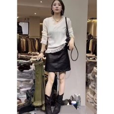 批发档口上新 2026秋季新款女装V领网纱<b class='q'>荷叶边</b>针织衫<b class='q'>毛衣</b> 群文件10.2