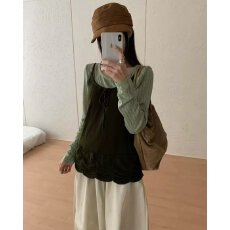 批发档口上新 2026年秋季温柔甜美针织两件套女宽松长袖<b class='q'>罩衫</b>吊带背心
