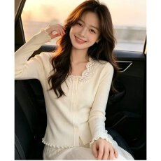批发档口上新 2026<b class='q'>夏</b>季新款女装V领蕾丝拼接针织开衫长袖短款上衣