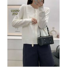 批发档口上新 2026年春秋新款女装圆领<b class='q'>长袖</b>针织开衫毛衣<b class='q'>外套</b>百搭