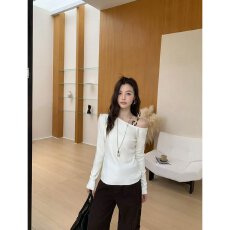 批发档口上新 2026早秋新款女装安迪绒斜肩<b class='q'>露肩</b>针织<b class='q'>上衣</b>修身长袖毛衣
