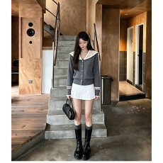 批发档口上新2026年春秋新款女装针织开衫大翻领撞色条纹<b class='q'>修身</b>毛衣<b class='q'>外套</b>