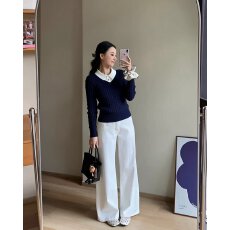 批发档口上新 2026年秋冬季新款女装V领麻花针织衫修身显瘦套头毛衣