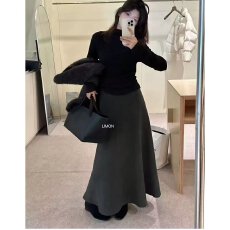 批发档口上新 2026年秋冬新款女士高腰A字大摆半身<b class='q'>长裙</b>垂感百搭裙子