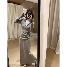 批发档口上新 2026年<b class='q'>春秋</b>季女装针织套装连帽长袖上衣半开拉链长裙