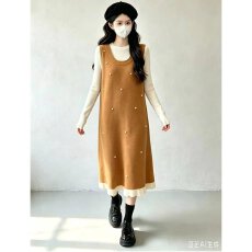 批发档口上新 2026年春秋新款女装圆领无袖针织背心<b class='q'>连衣裙</b>宽松<b class='q'>中长</b>裙