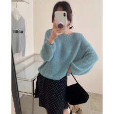 批发档口上新 2026年秋冬新款女装宽松慵懒落肩圆领长袖针织套头<b class='q'>毛衣</b>
