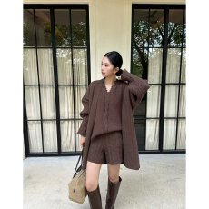 批发档口上新2026年春秋新款女装针织三件套麻花宽松开衫背心<b class='q'>短裤</b>套装