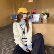 批发女大童假两件毛衣秋冬2026新款初中生少女拼接学院风衬衫领针织衫