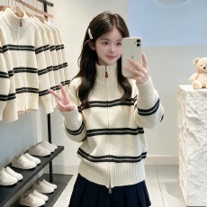 批发针织<b class='q'>开衫</b>上衣春秋外穿女大童韩系条纹初中高中学生少女针织衫<b class='q'>毛衣</b>