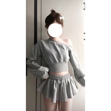 批发小众气质简约一字肩卫衣半身裙女长袖新款<b class='q'>显瘦</b>百搭蓬蓬短裙两件套