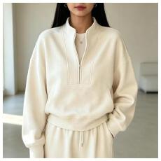 批发小众简约风套装女2026年秋季新款减龄百搭<b class='q'>显瘦</b>卫衣