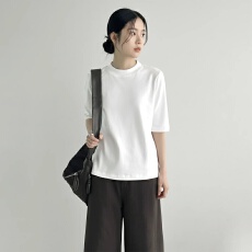 批发广州面料 中<b class='q'>袖</b><b class='q'>t</b><b class='q'>恤</b>女春秋季2026新款显瘦圆领五分<b class='q'>袖</b>打底衫洋气上衣
