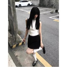 批发<b class='q'>夏</b>季新款女装修身半高领针织背心无袖上衣花边短款针织衫百搭