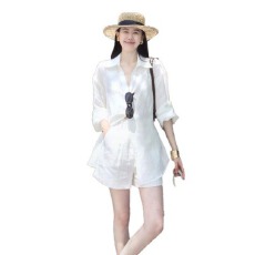 批发老钱风女装2026新款<b class='q'>亚麻</b>年轻款棉麻上衣白色衬衫搭阔腿短裤两件套